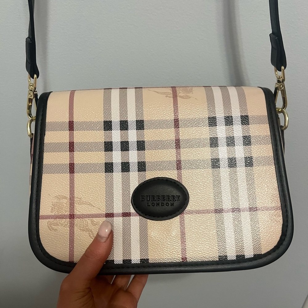 Burberry Crossbody